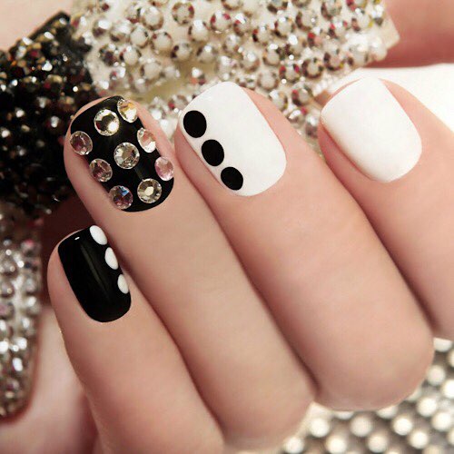 LV SPA & NAILS #1 - regurlar manicure & polish change