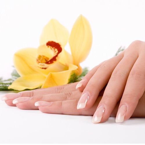 LV SPA & NAILS #1 - EYELASH EXTENSIONS